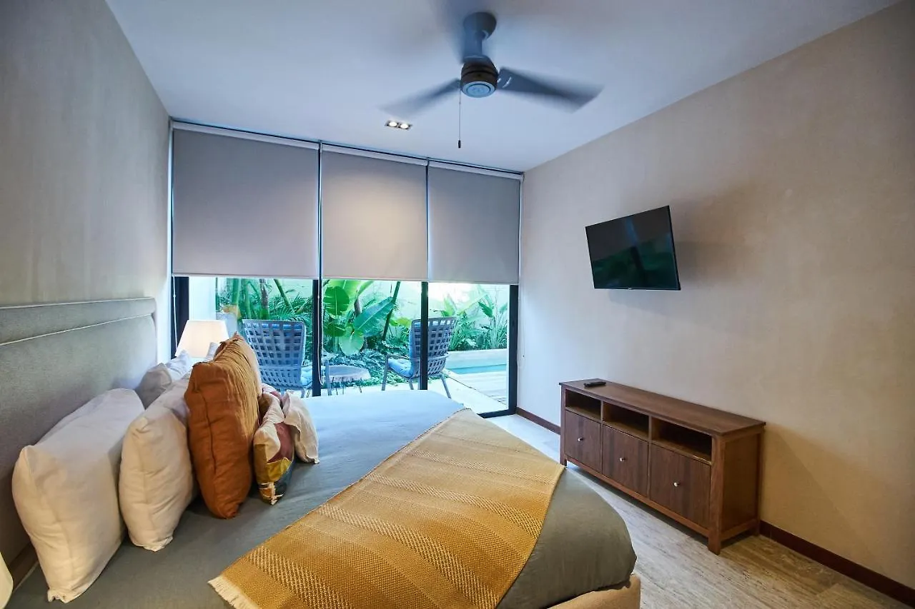 Don Quijote - Private Pool & Beach Club Access Tulum 0*,