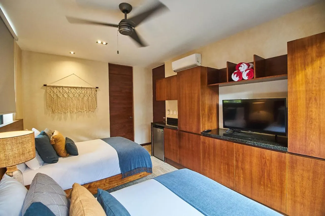 Don Quijote - Private Pool & Beach Club Access Tulum